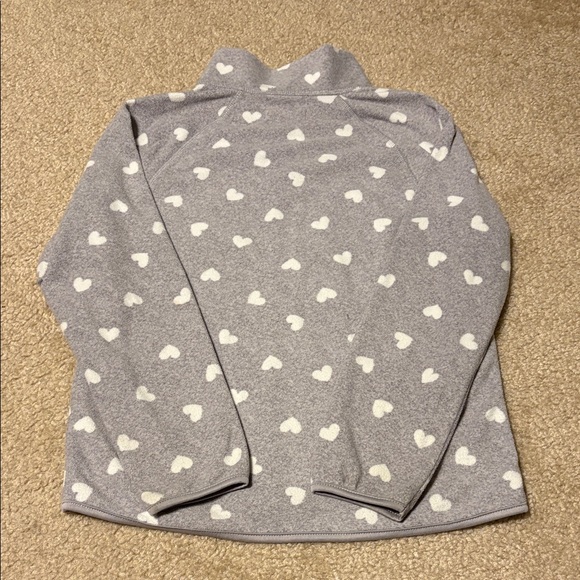 H&M Light Gray Fleece Girls Jacket with White Heart Pattern Size 8-10 - Picture 3 of 3